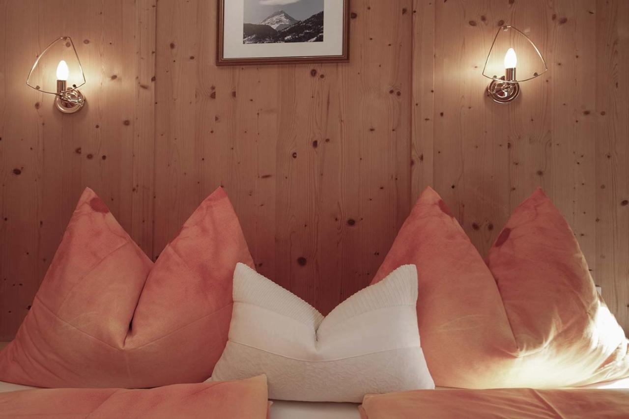 Haus Ingrid Lägenhet Sölden Exteriör bild